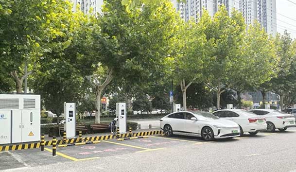 宜昌首批全液冷超充站投入运营，优越会助力高质量充电基础设施建设